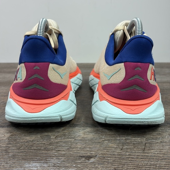 SOLD IN STORE Hoka ARAHI 6 Women’s Running Shoes Size 9.5B - Picture 4 of 10